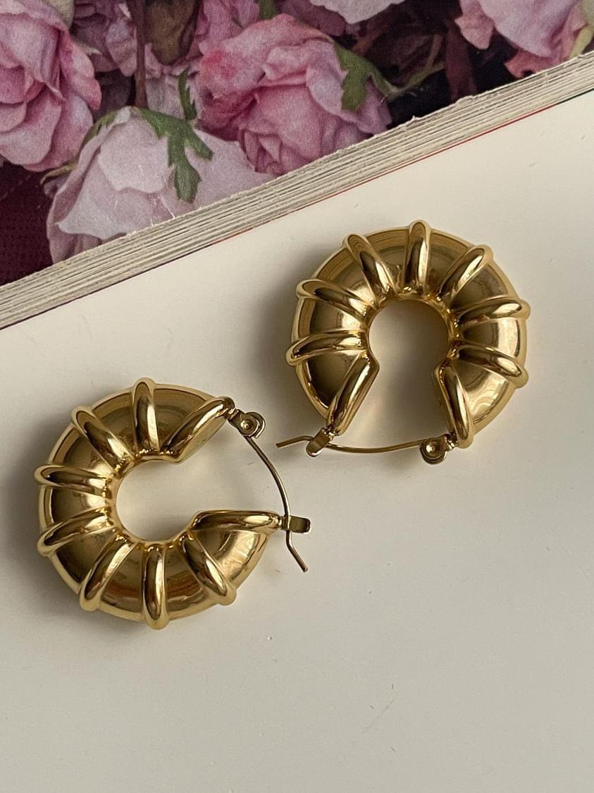 Çelik Gold Midye Küpe (2.20 Cm)