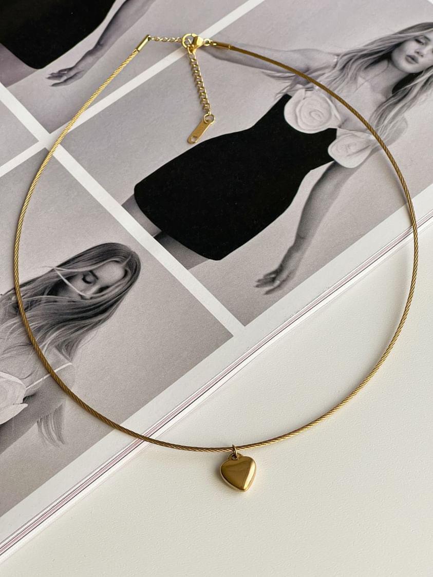 Çelik Gold Minimal Kalpli Cocker Kolye 