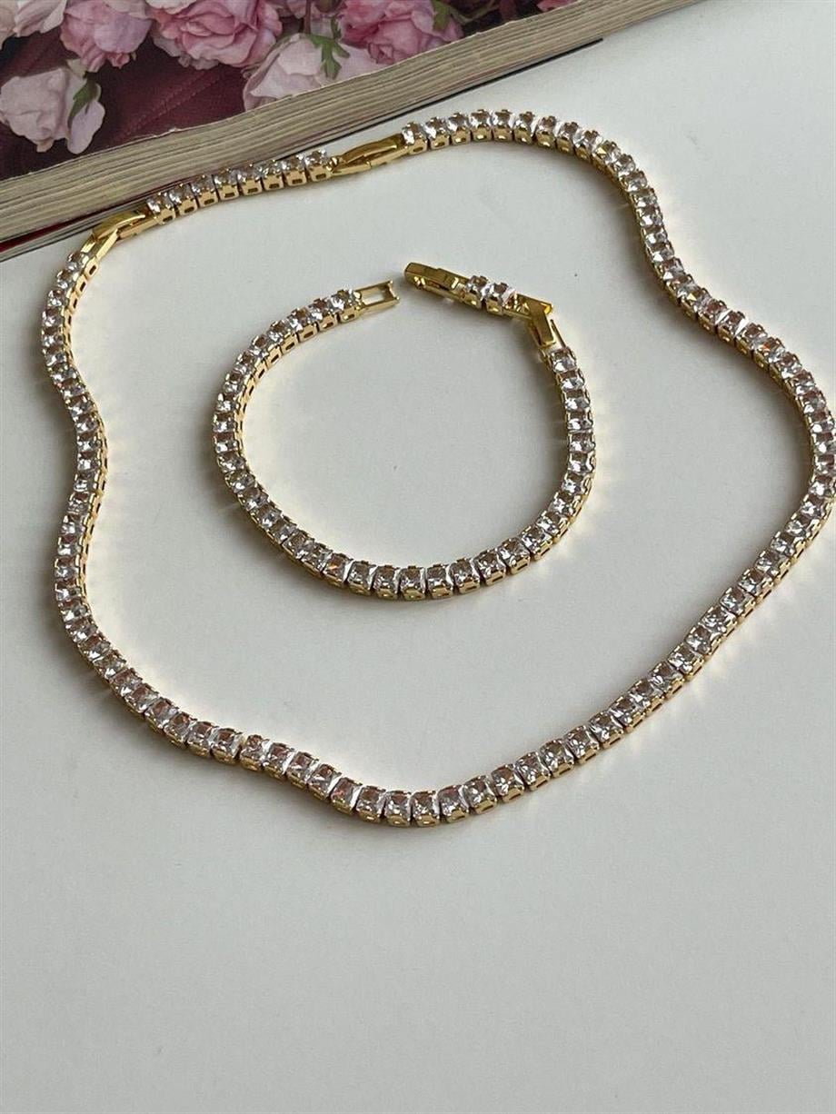 Çelik Gold Renk Su Yolu Kare Taşlı Kolye (46  Cm)