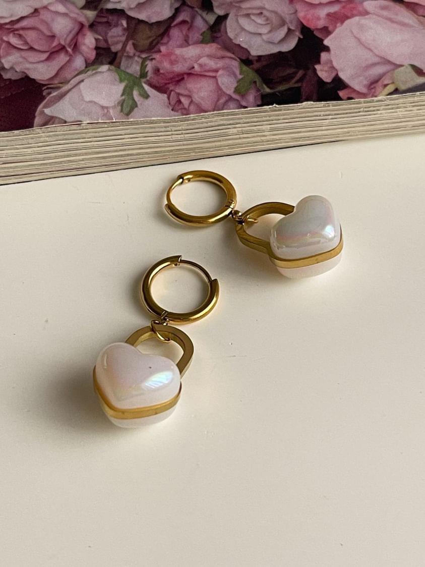 Çelik Gold Sedefli Bombeli Kalp Küpe (3.5 Cm)