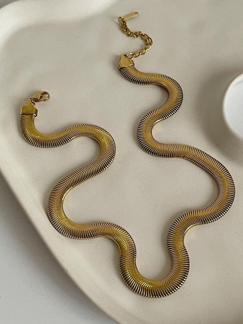 Çelik Gold Snake Kolye (47 Cm)