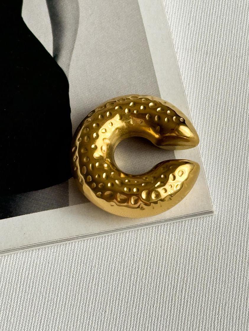 Çelik Gold Tekli Bombeli Ear Cuff Kıkırdak Küpesi 