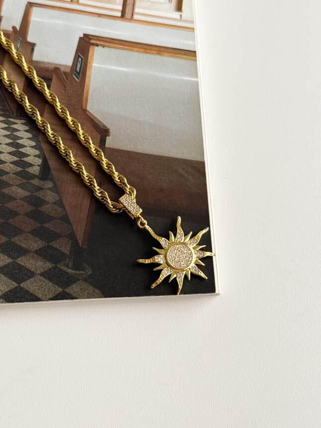 Çelik Gold Uzun Güneşli Burgu Halat Kolye (67 Cm)