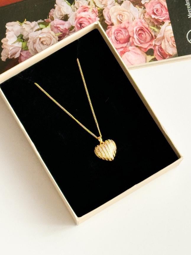 Çelik Gold Zirkon Taşlı Kalp Kolye (46 Cm)