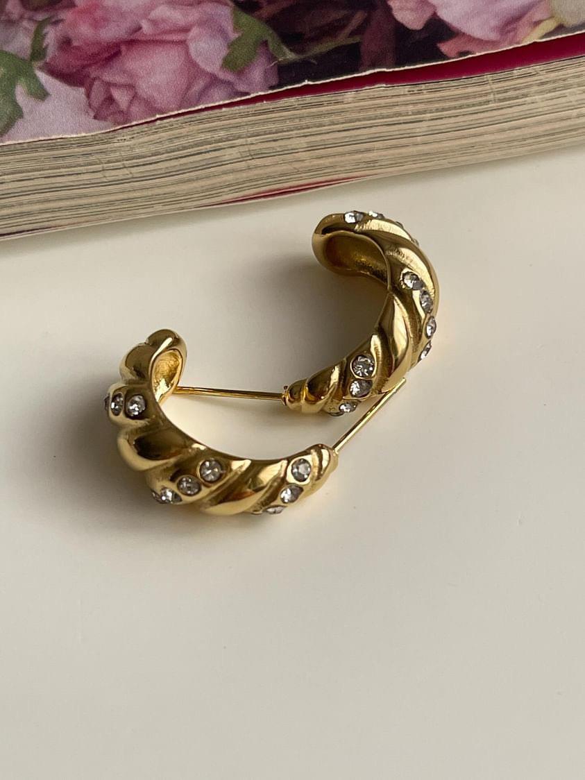 Çelik Gold Zirkon Taşlı Midye Küpe (2 Cm)