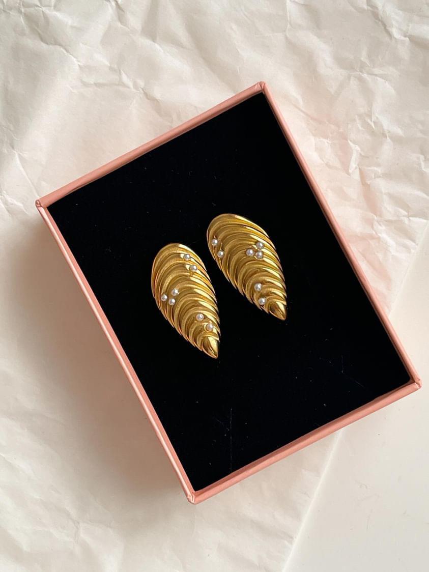 Çelik Gold Zirkon Taşlı Midye Küpe (3 Cm)