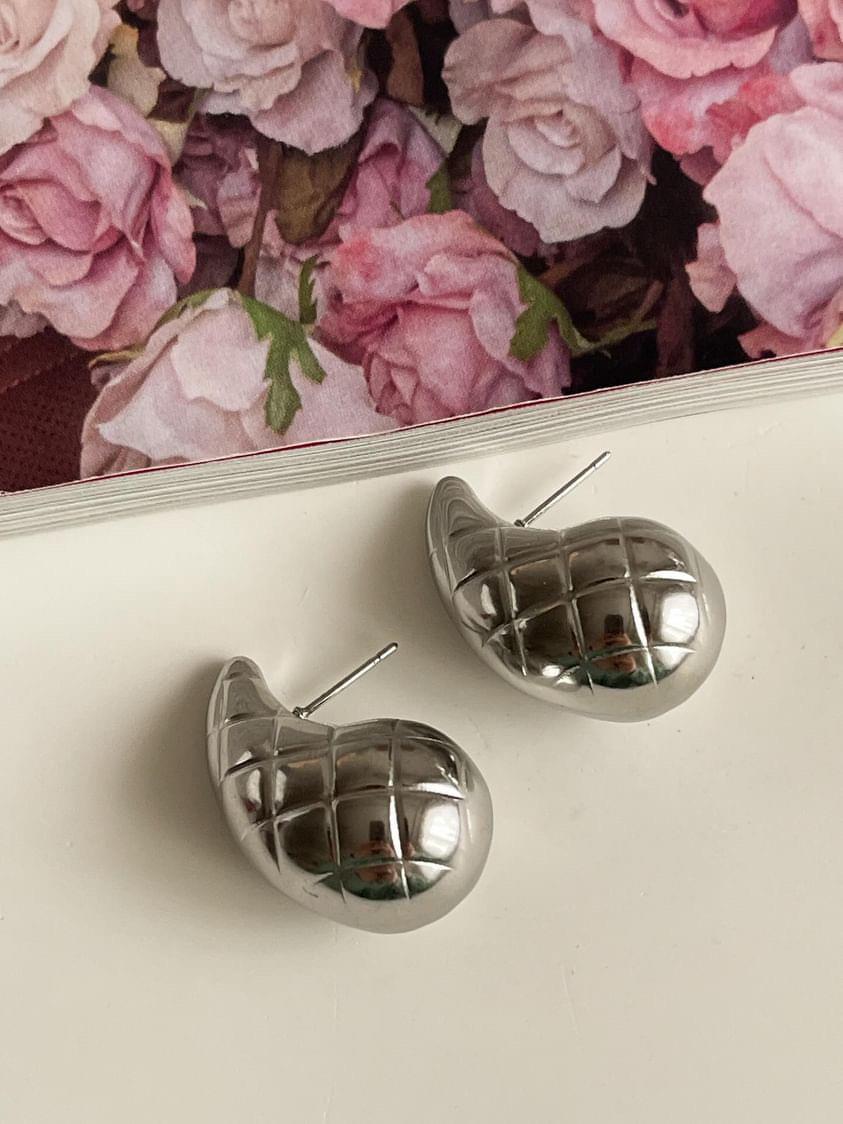 Çelik Gümüş Renk Desenli Bottega Küpe (3 Cm)