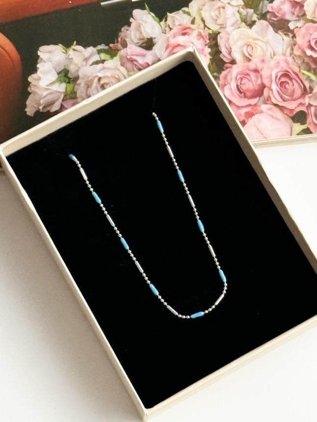 Çelik Gümüş Renk Mavi Boncuklu Minimal Kolye (46 Cm)