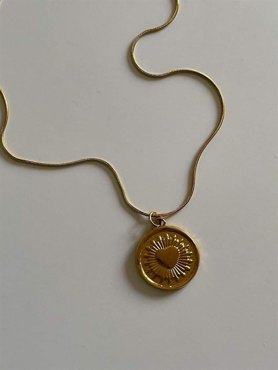 Çelik Kalpli Plaka Kolye (45 Cm)