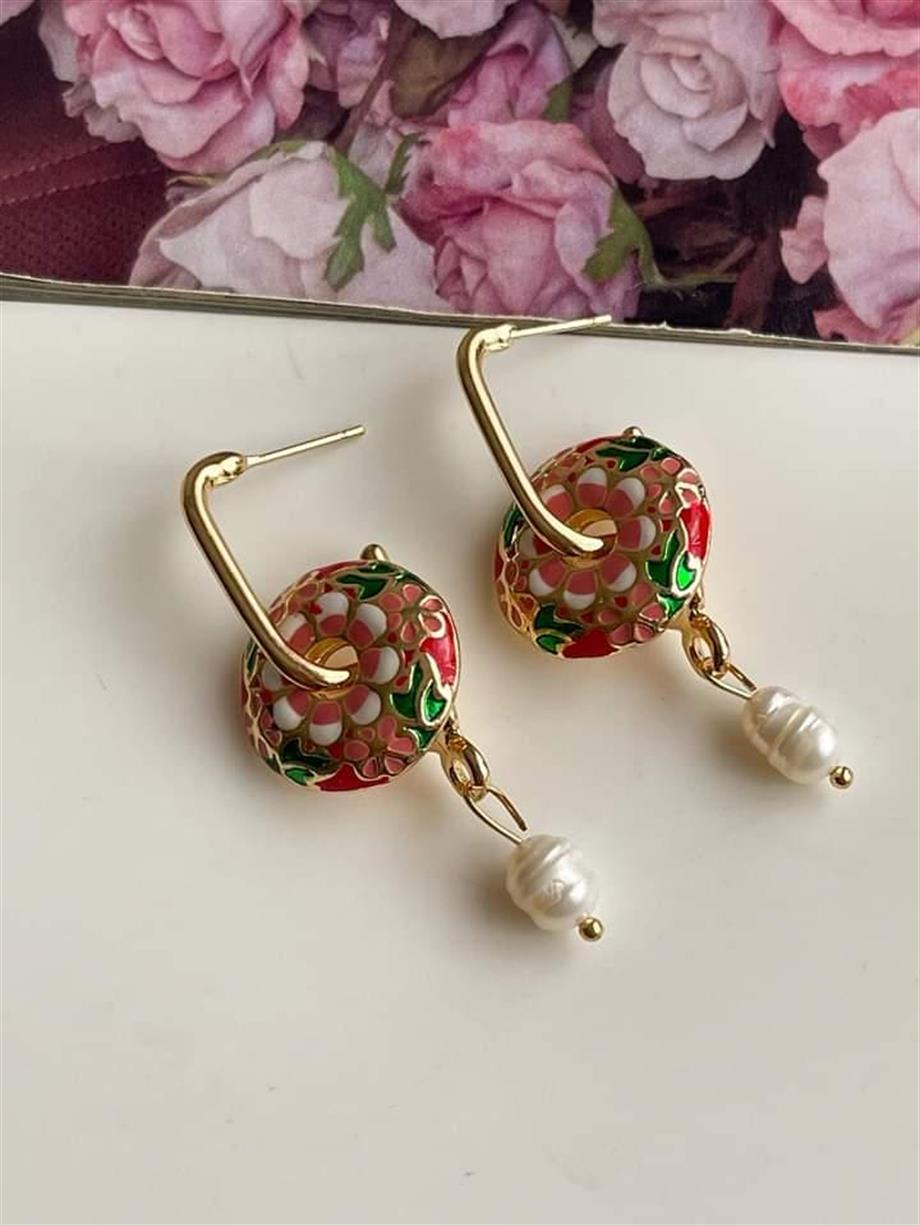 Fuşya Mineli İncili Küpe (4.5 Cm)