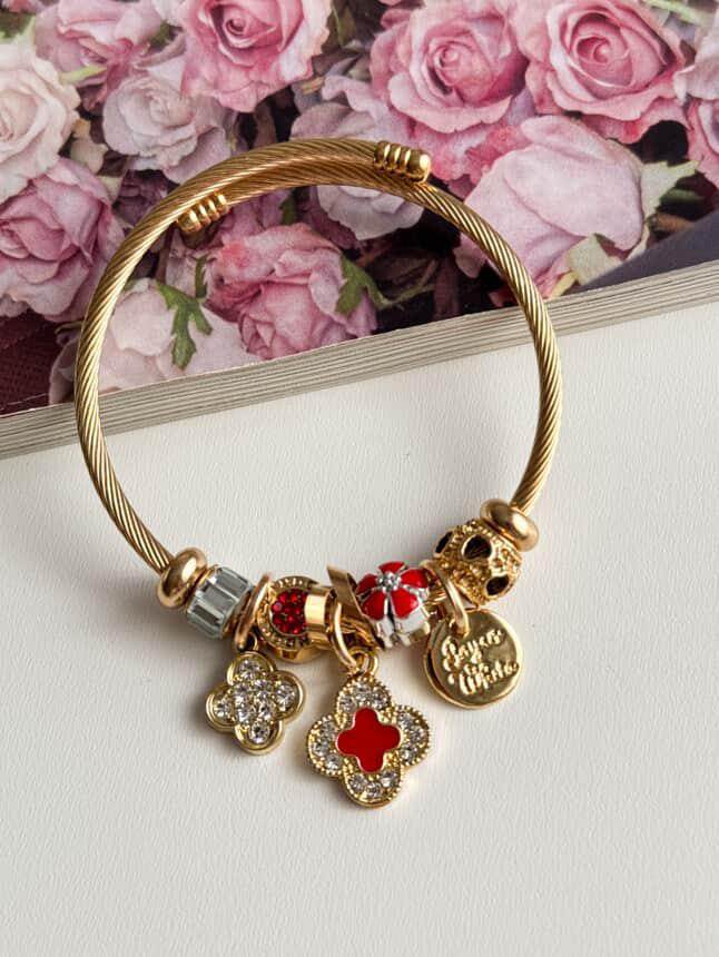 Gold Pandora Kırmızı Çiçekli Kelepçe Bileklik