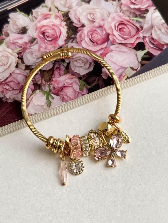 Gold Pandora Pembe Çiçekli Kelepçe Bileklik 