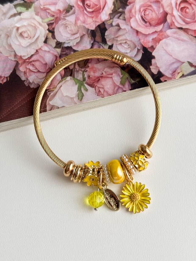 Gold Pandora Sarı Çiçekli Kelepçe Bileklik 