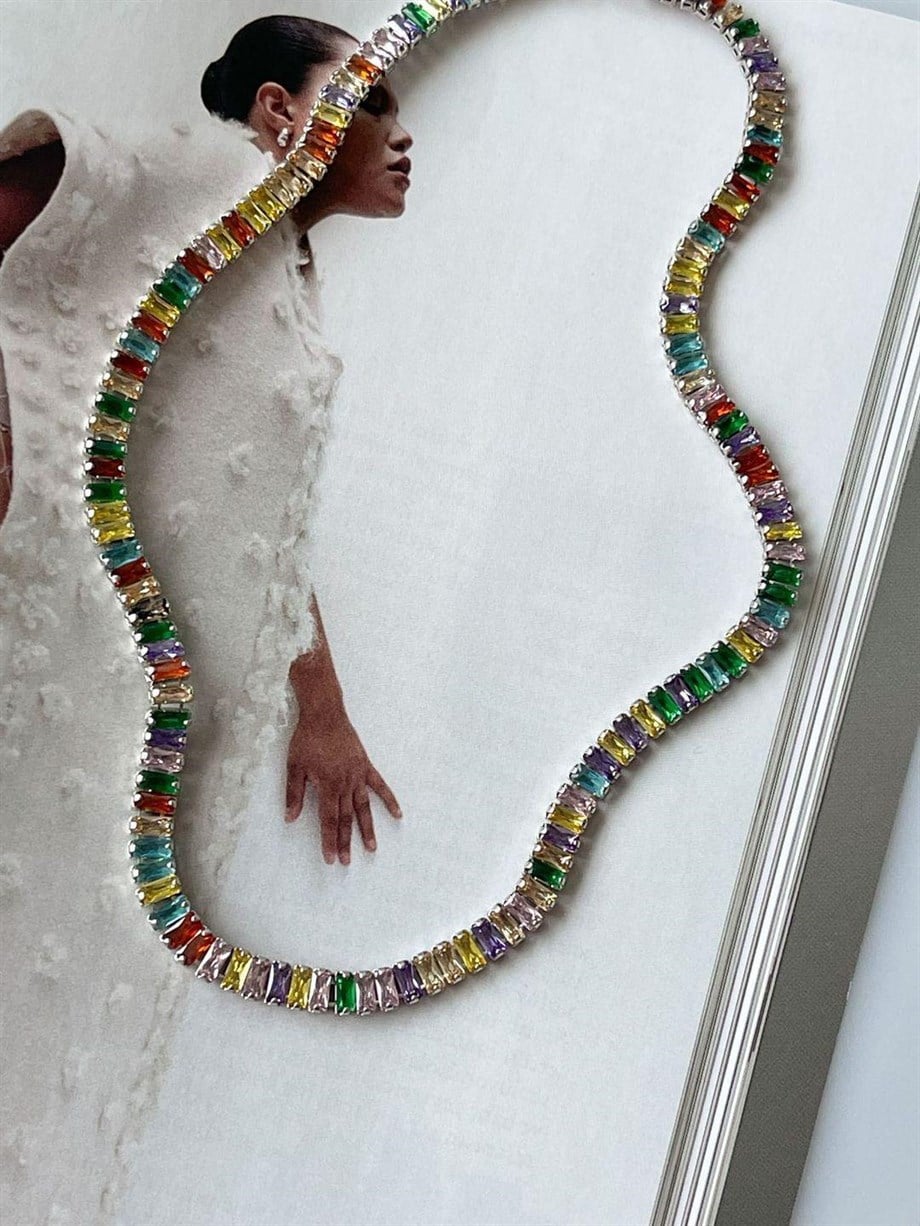 Gümüş Renk Baget Renkli Taşlı Lena Kolye (43 Cm)