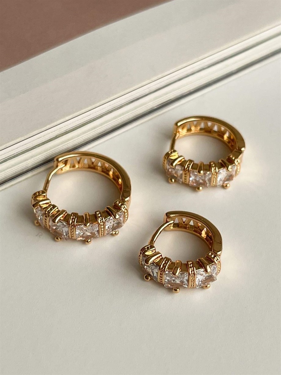 Özel Kaplama Gold Baget Taşlı Üçlü Küpe Seti (1.70 Cm)