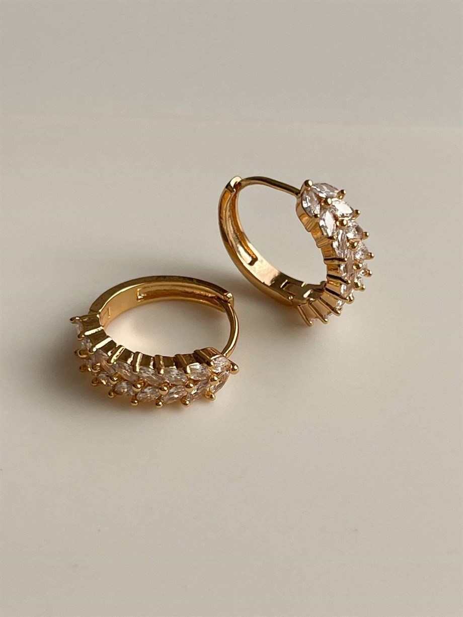 Özel Kaplama Gold Renk Balık Sırtı Baget Taşlı Halka Küpe (2 Cm)