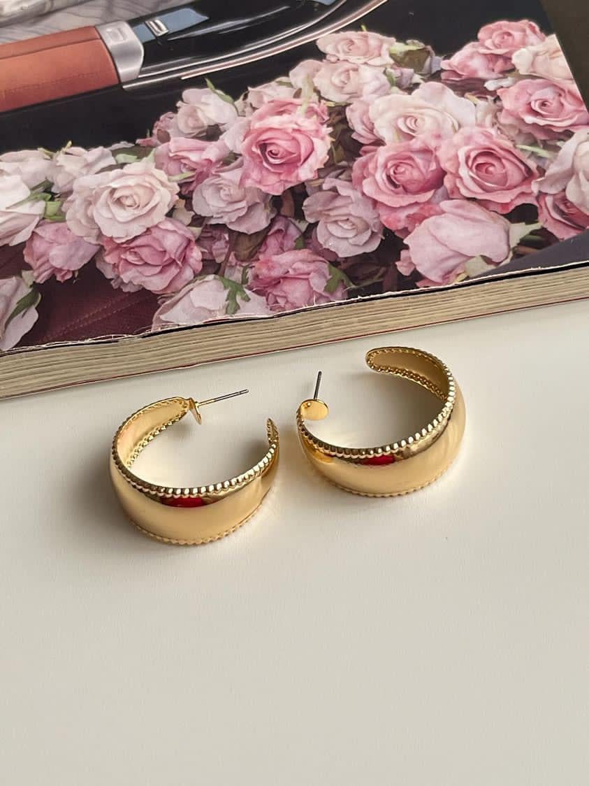 Özel Kaplama Gold Renk Pırpırlı Kalın Halka Küpe (3 Cm)