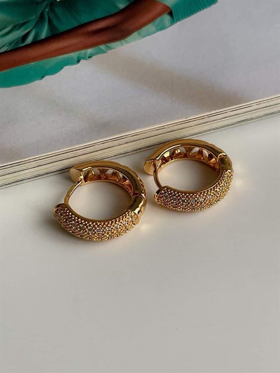 Özel Kaplama Gold Renk Zirkon Taşlı Halka Küpe (2 Cm)