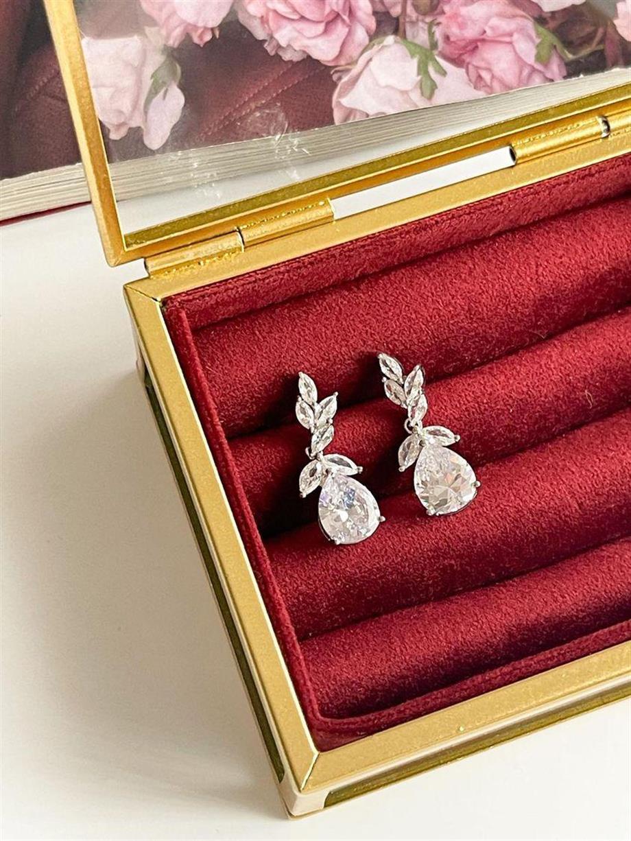 Özel Kaplama Gümüş Renk Pırlanta Montür Taşlı Küpe (2.5 Cm)