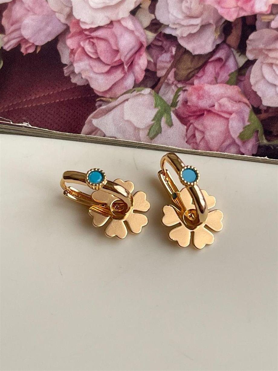 Özel Kaplama Mavi Taşlı Pırpırlı Göçmen Küpesi (2 Cm)