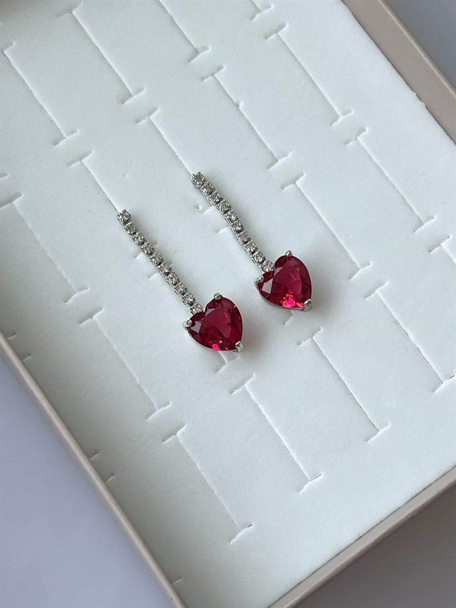 Özel Kaplama Pırlanta Model Kırmızı Kalp Zirkon Taşlı Küpe (3.5 Cm)
