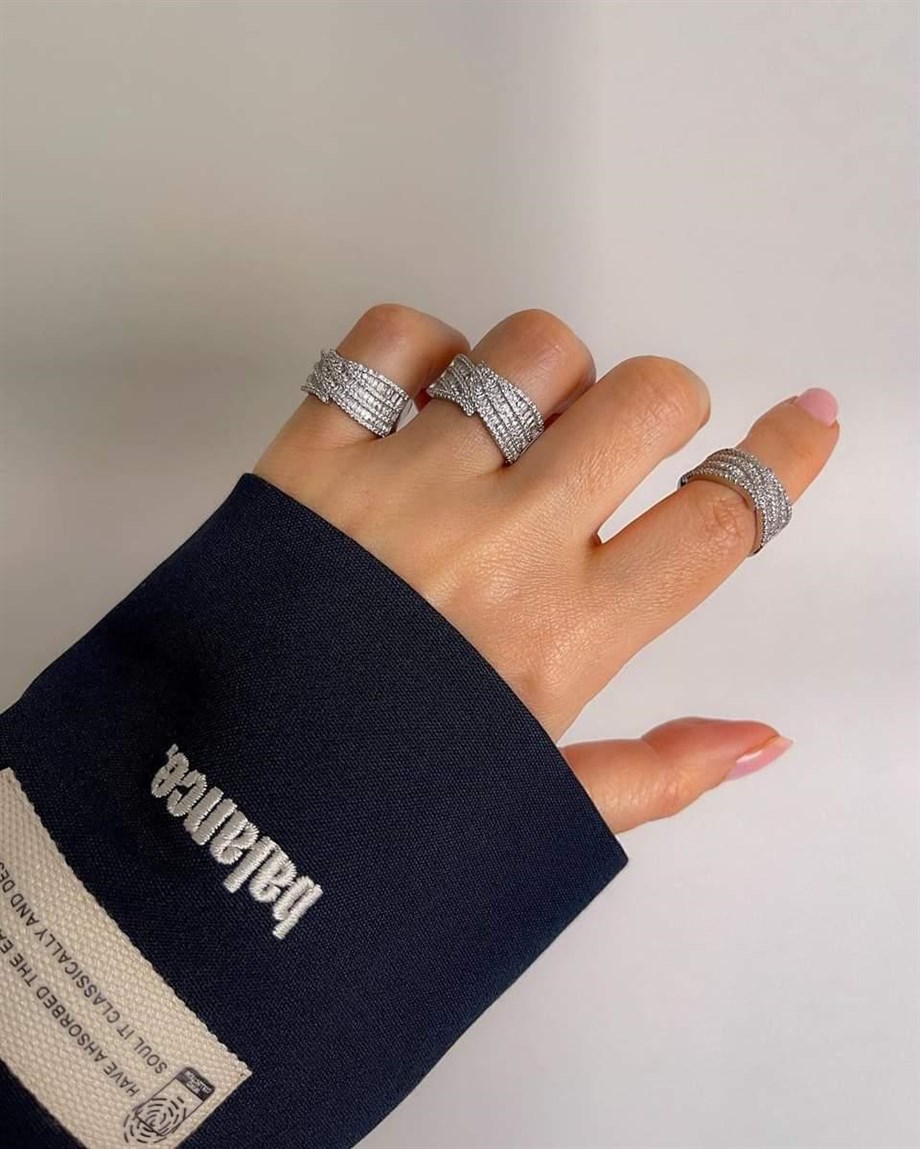 Özel Kaplama Premium Gümüş Renk Zirkon Taşlı Numaralı Yüzük (18 Numara)