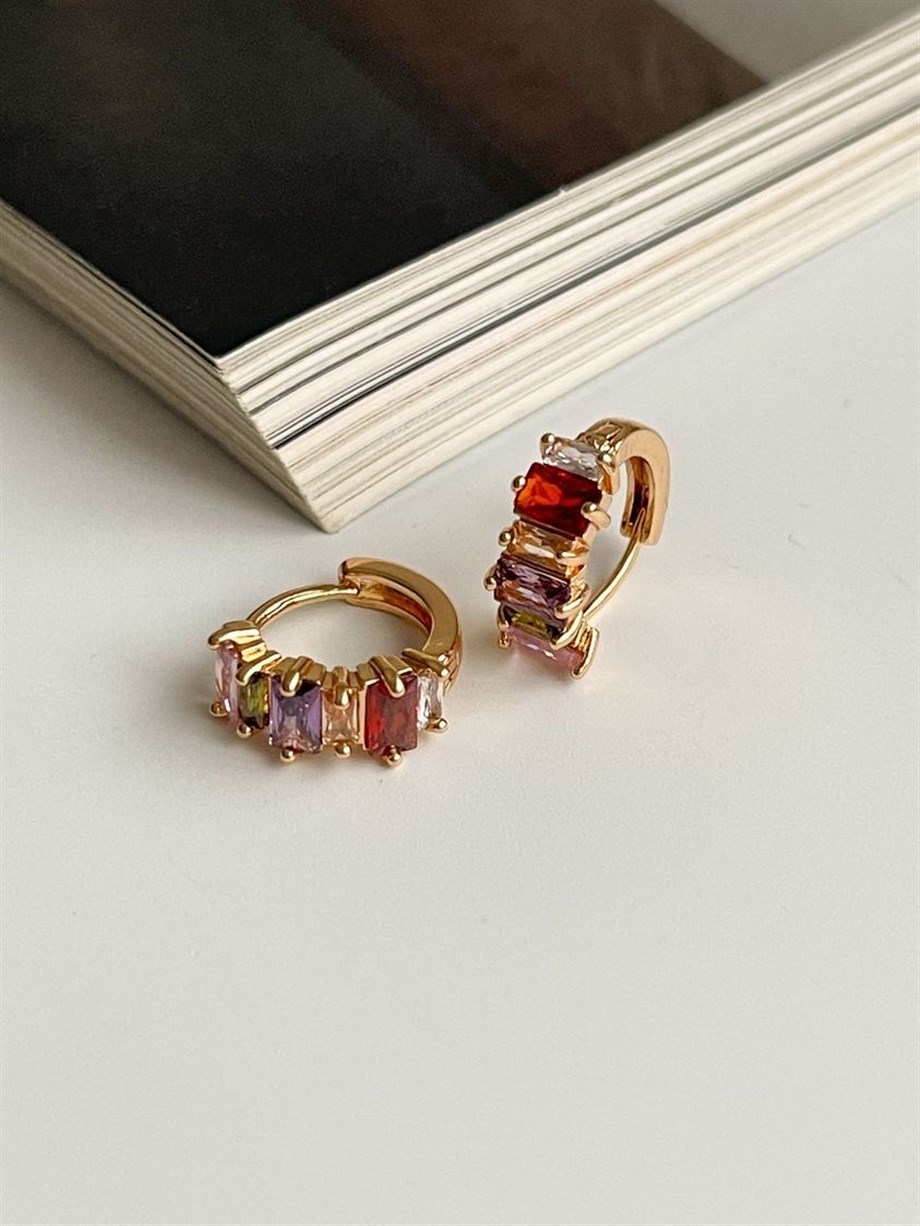 Özel Kaplama Renkli Baget Taşlı Halka Küpe (1.5 Cm)