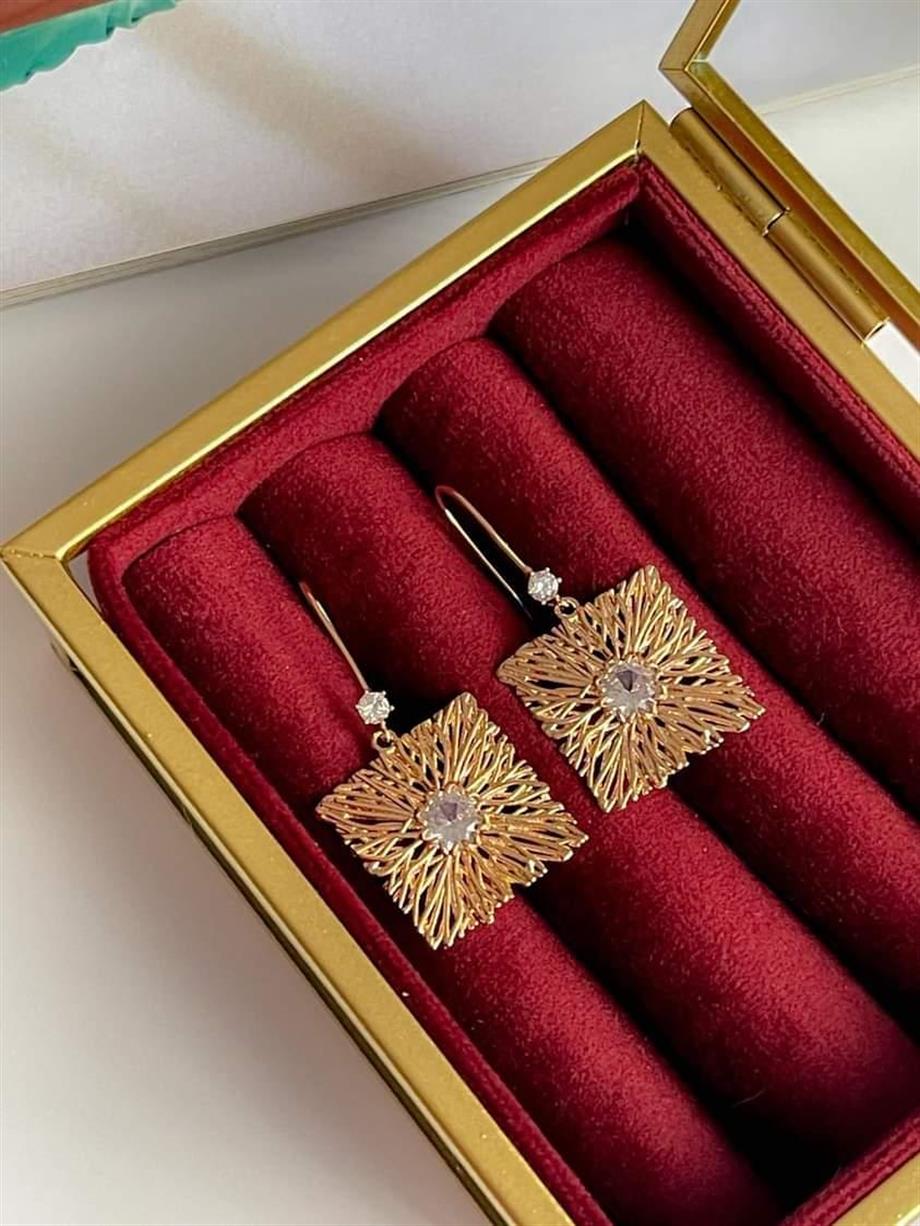 Özel Kaplama Xuping Baget Taşlı Kare Küpe (4 Cm)