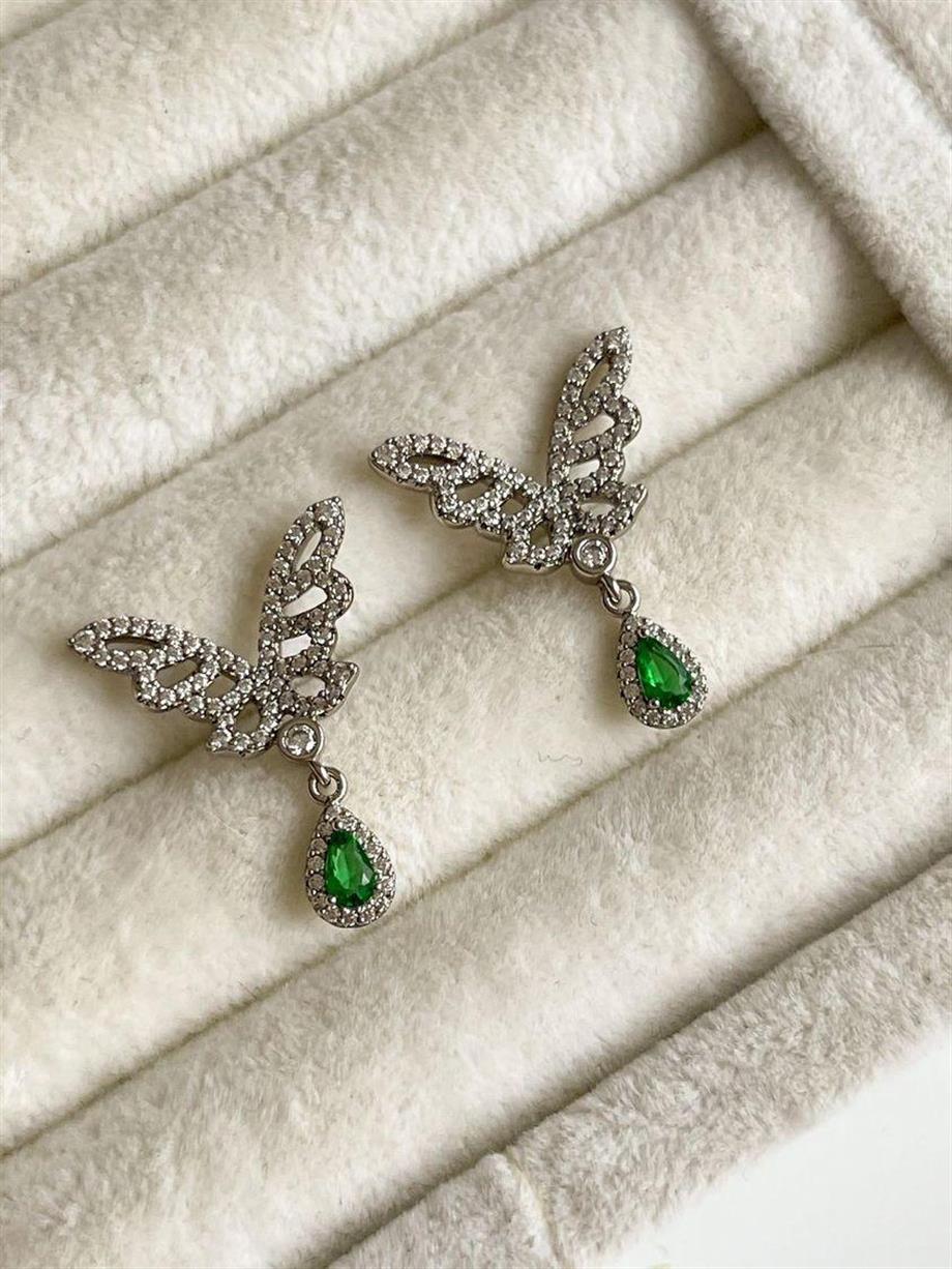 Özel Kaplama Xuping Gümüş Renk Yeşil Taşlı Kelebek Küpe (2.5 Cm)
