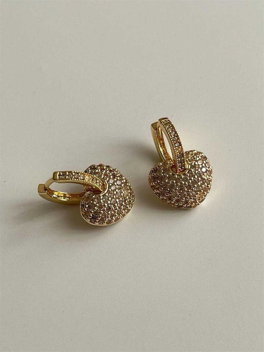Özel Seri Gold Vip Zirkon Taşlı Kalp Küpe (2 Cm)