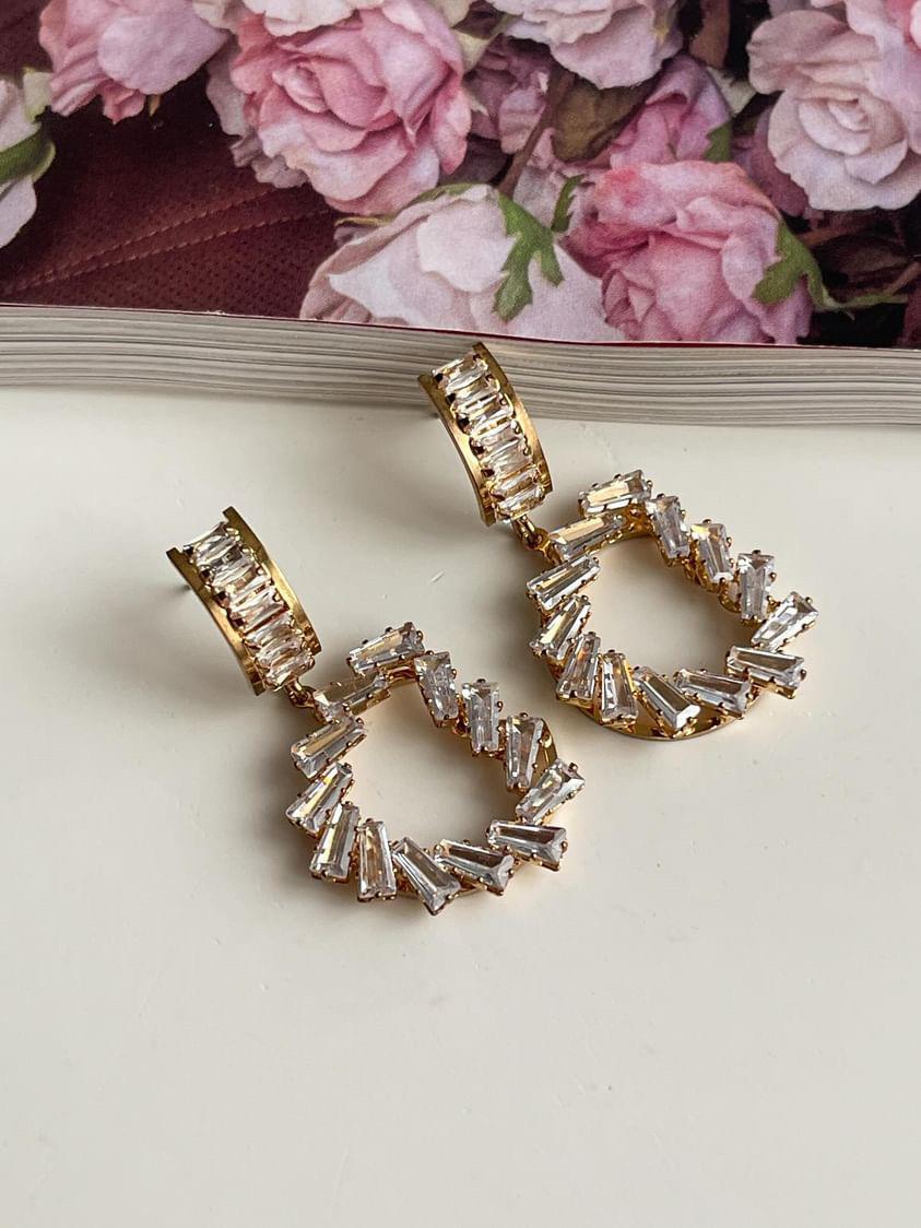 Xuping Gold Baget Taşlı Küpe (4 Cm)