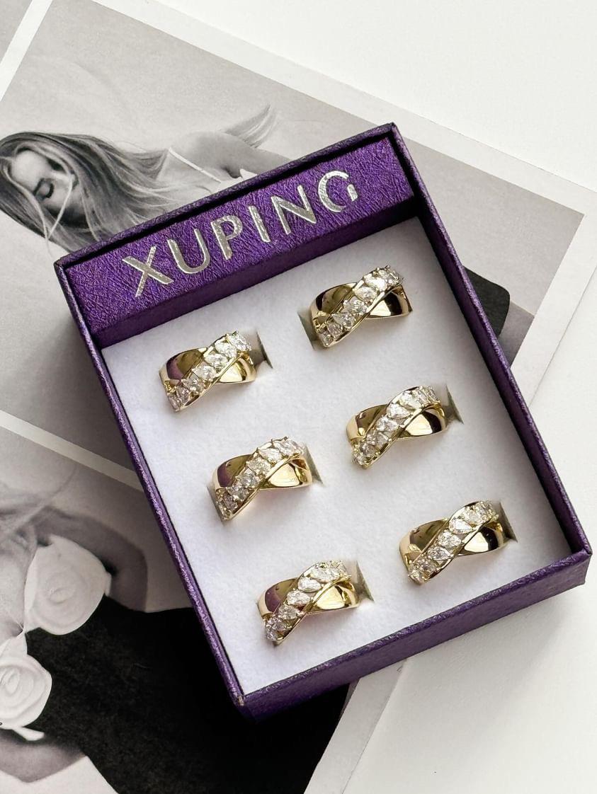 Xuping Gold Baget Taşlı Numaralı Yüzük (18 Numara)