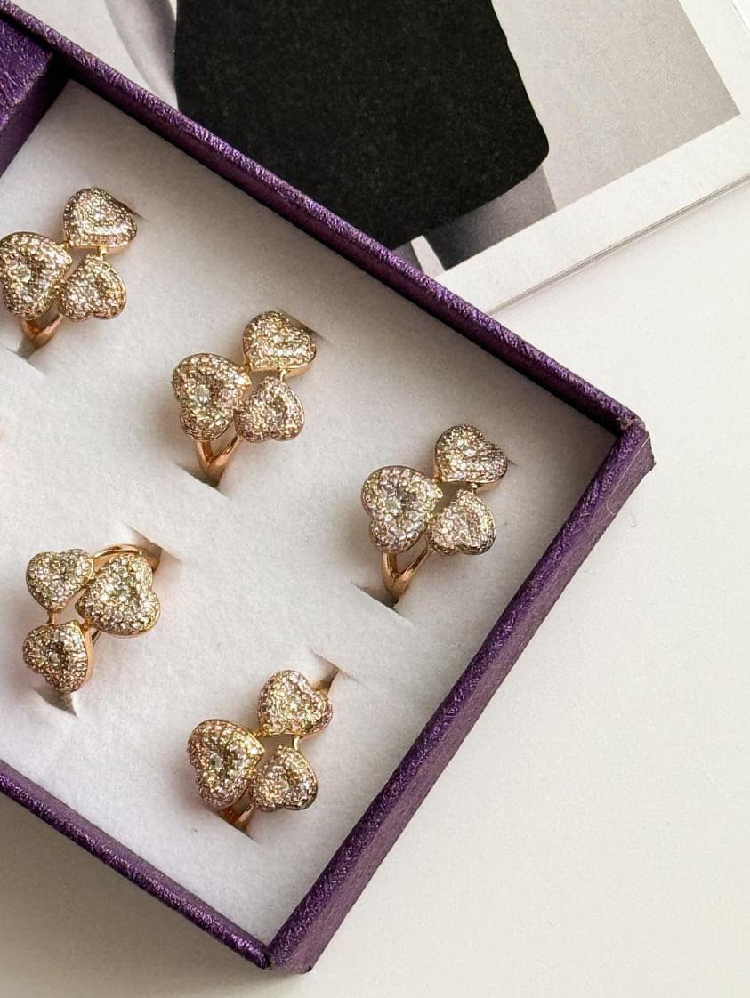 Xuping Gold Zirkon Taşlı Kalpli Numaralı Yüzük (19 Numara)