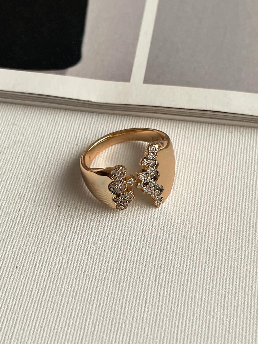 Xuping Gold Zirkon Taşlı Numaralı Yüzük (18 Numara)