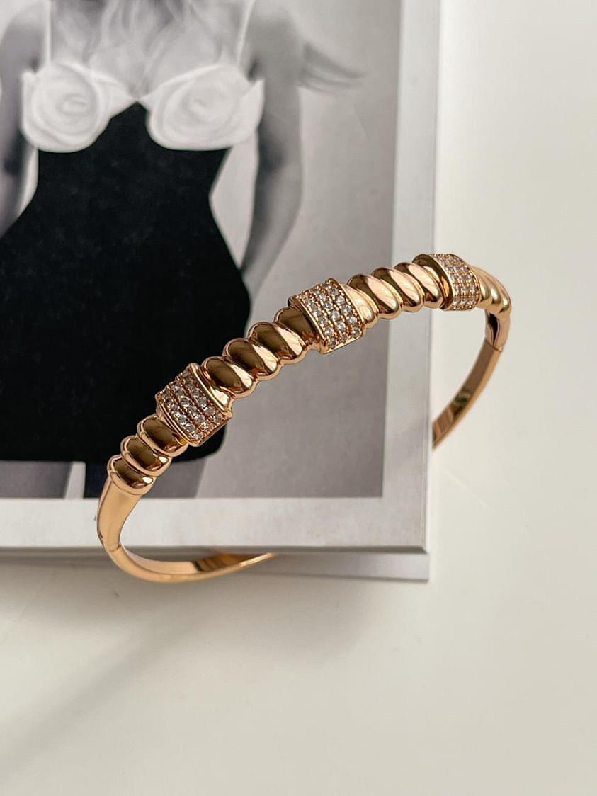Xuping Gold Zirkon Taşlı Vintage Kuyumcu Kelepçe Bileklik