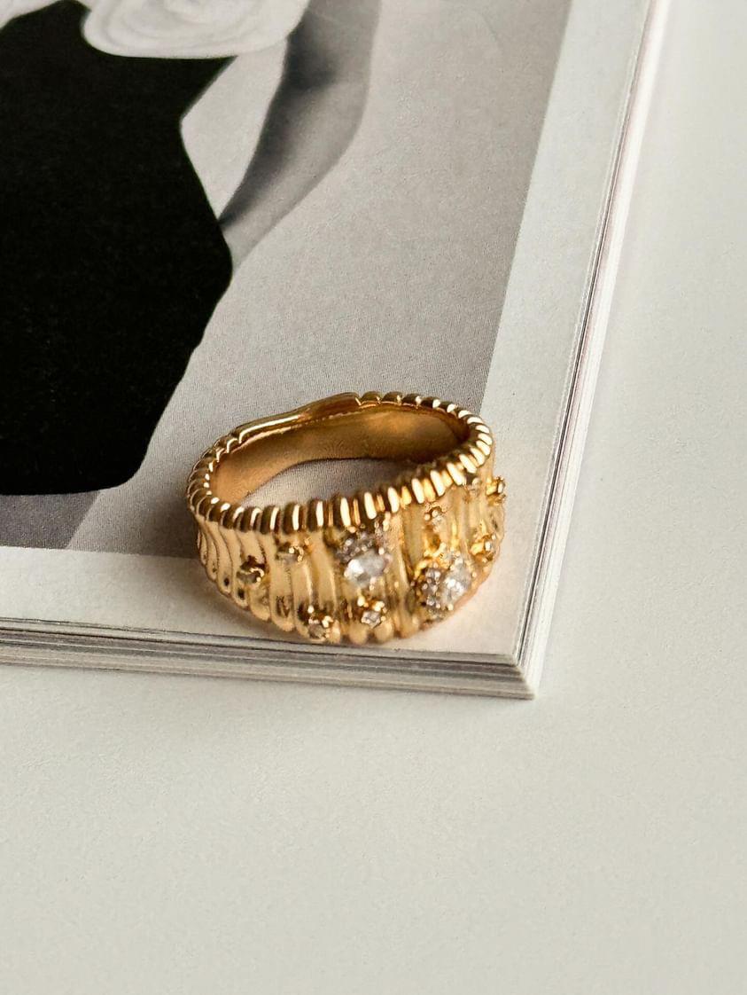 Xuping Gold Zirkon Taşlı Vintage Numaralı Yüzük (18 Numara)