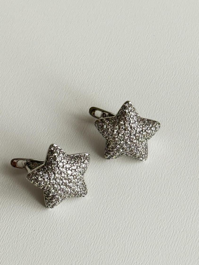 Xuping Gümüş Renk Zirkon Taşlı Yıldız Küpe (1.5 Cm)