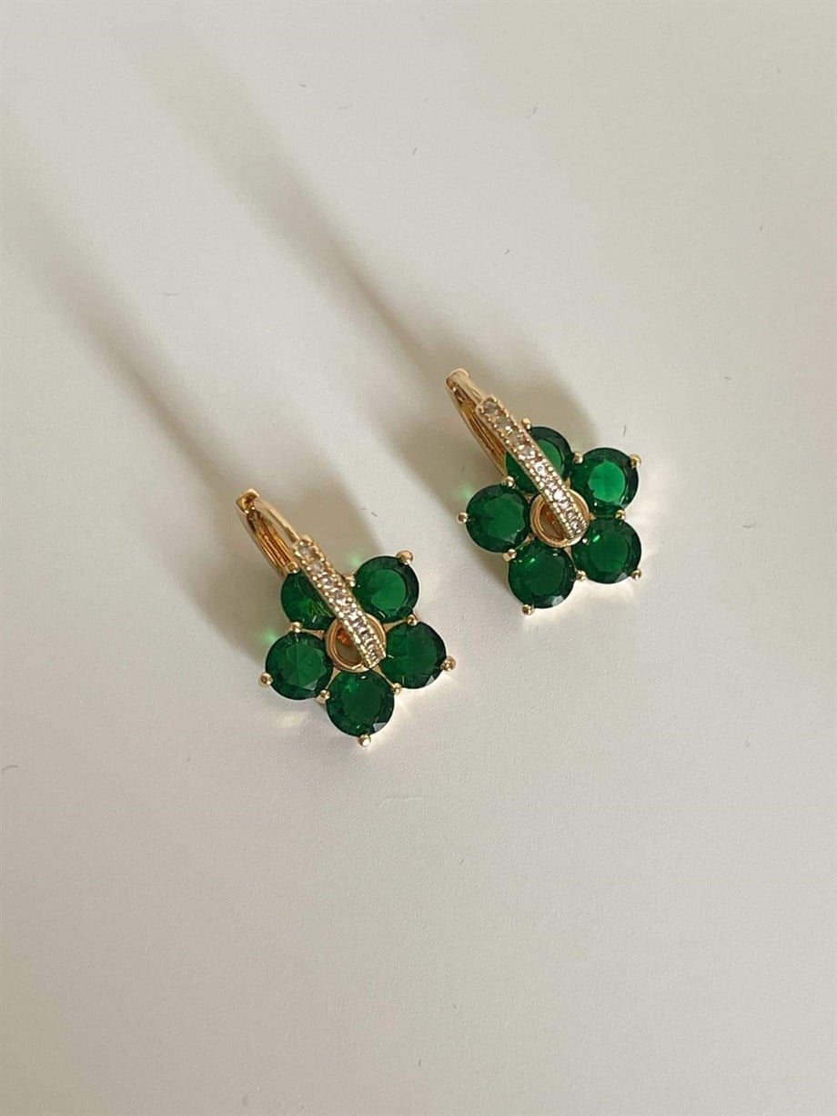 Yeşil Baget Taşlı Çiçek Küpe (2 Cm)