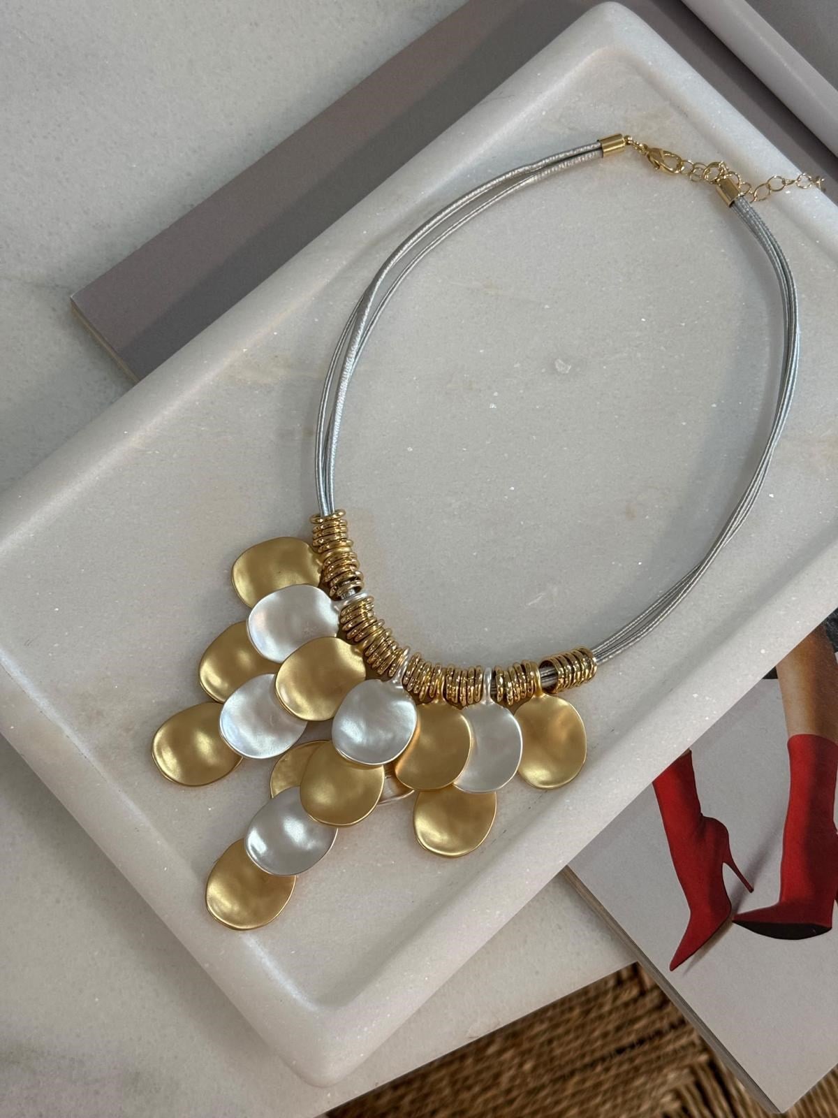 Zr Model Gold Gümüş Kombinli Pullu Kolye (52 Cm)