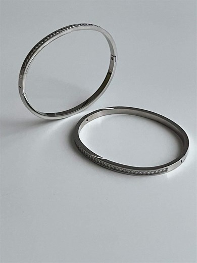 Çelik Gümüş Renk Taşlı Kelepçe Bileklik (6 Cm)