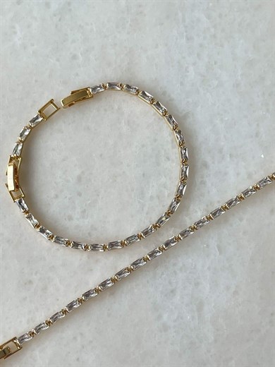 Özel Kaplama Gold Baget Taşlı Phear Bileklik (21 Cm)