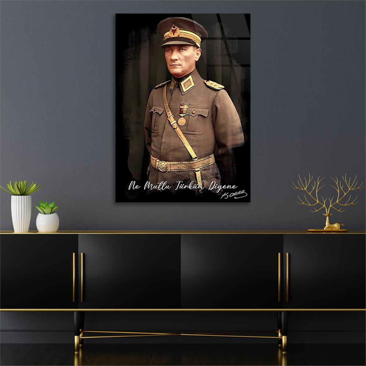 Dikey VatanTemalı Cam Tablo 172