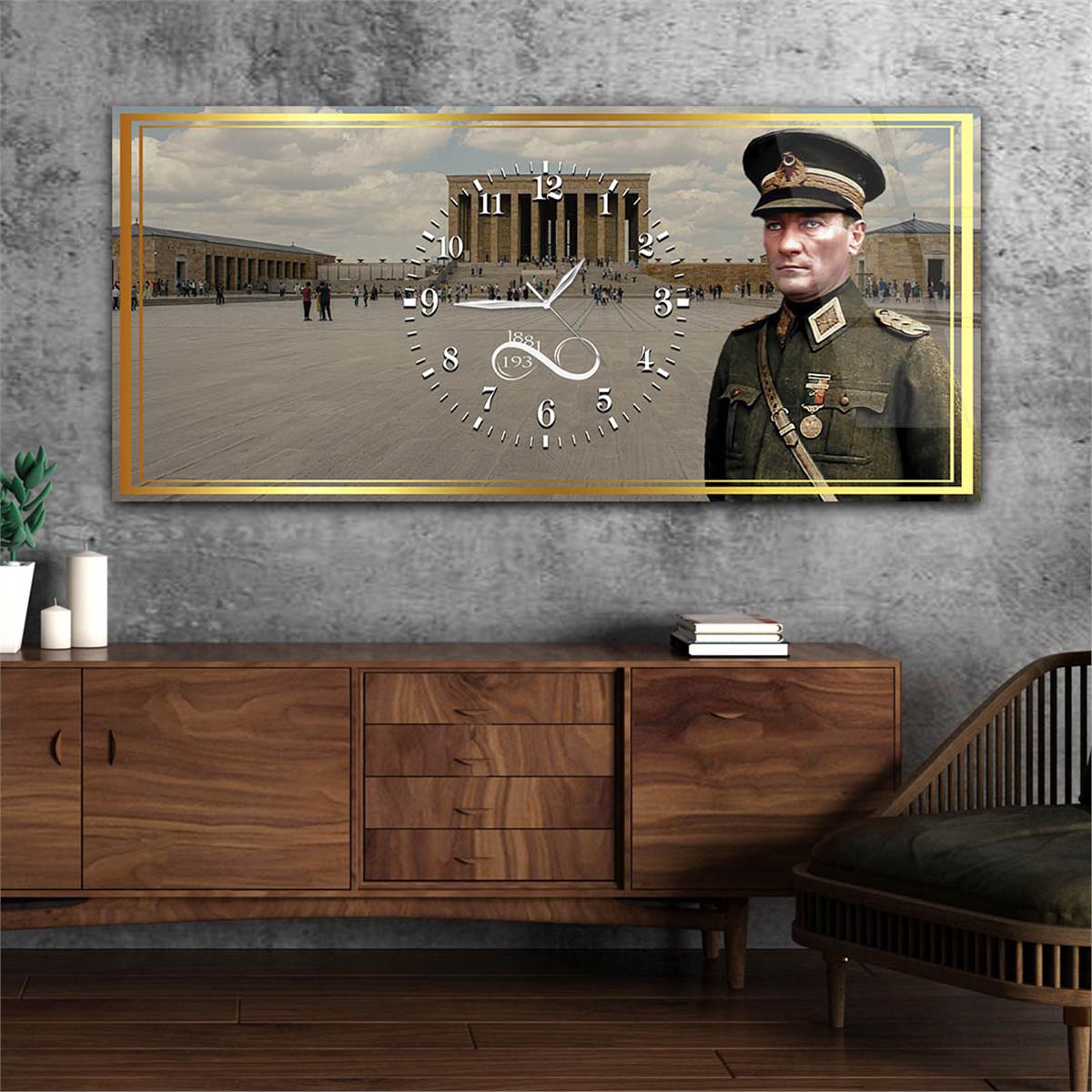 Askeri kıyafetli Atatürk ve Anıtkabir Yatay Ortadan Saatli  Vatan Temalı Cam Tablo 043