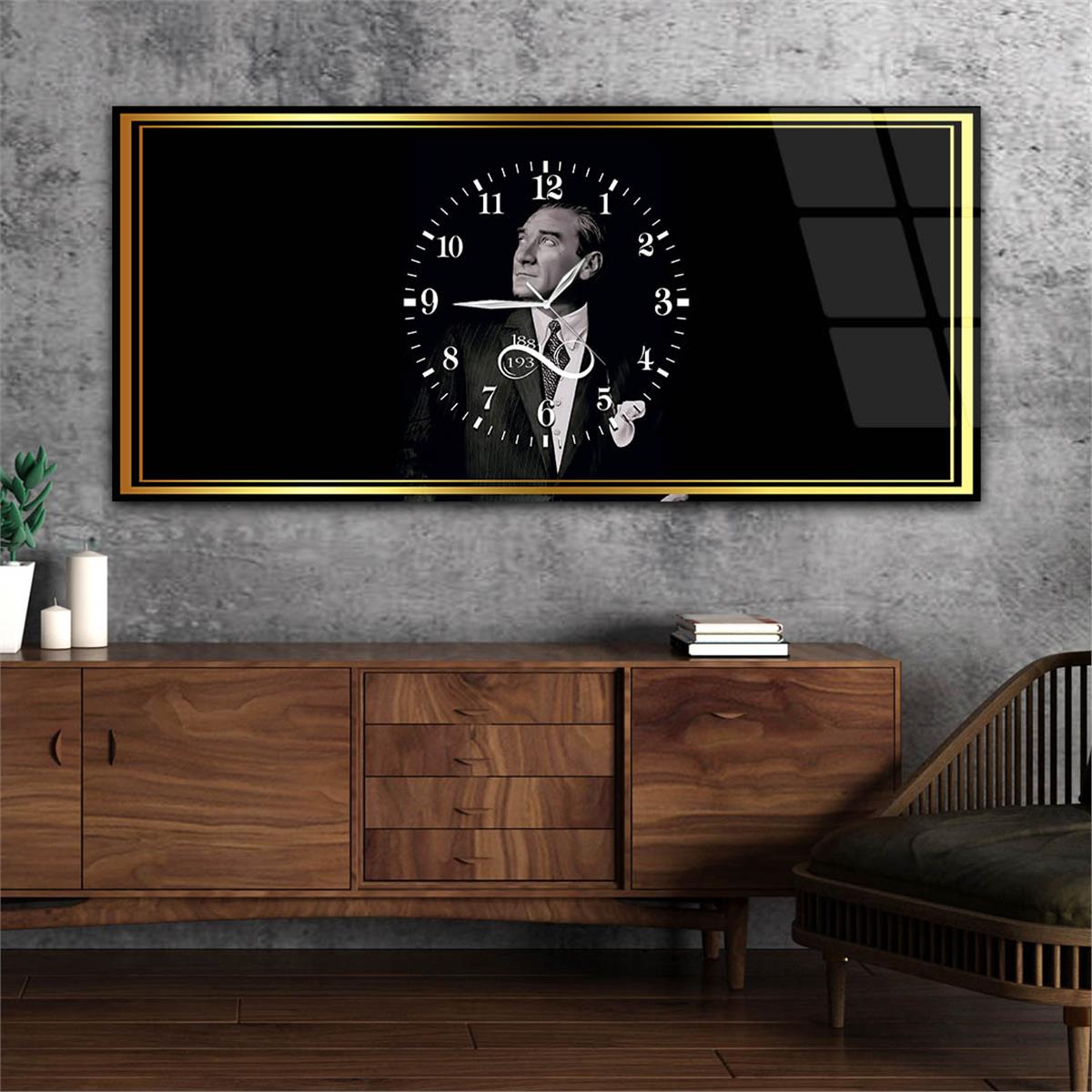 لوحة زجاجية أفقية ذات طابع وطني مع ساعة في الوسط 046