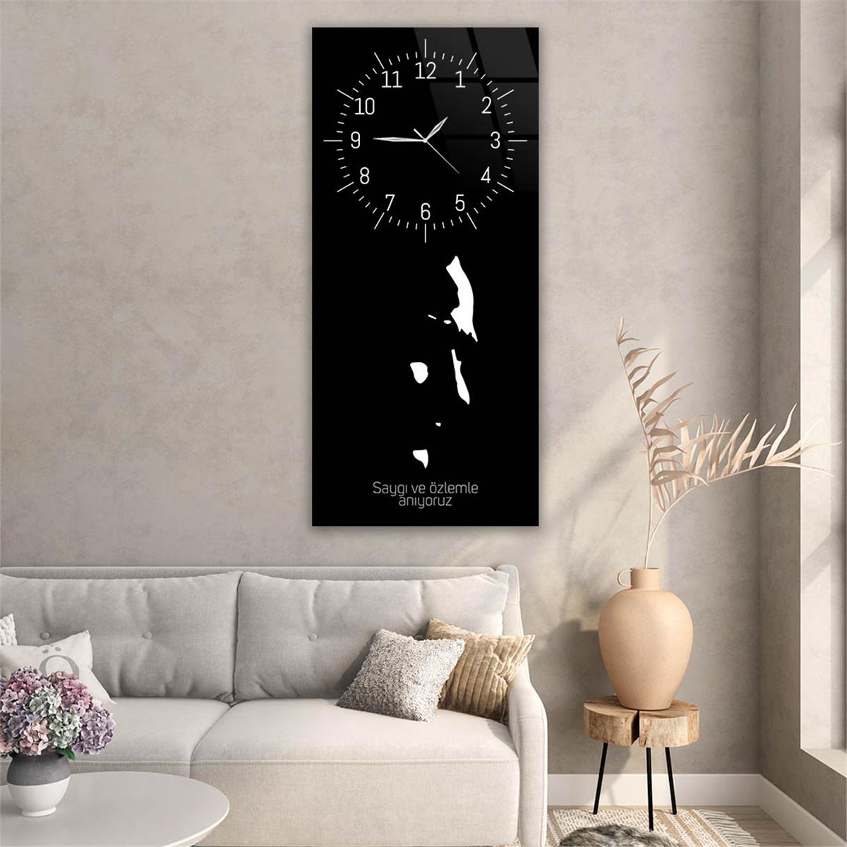 Dikey Üstten Saatli Vatan Temalı Cam Tablo 044