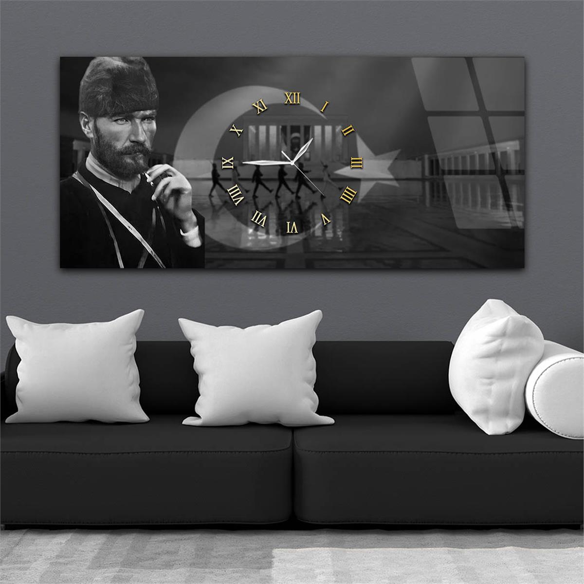 Horizontaal, in Het Midden Voorzien Van Een Klok, Nationaal Thema Gehard Glasschilderij 056