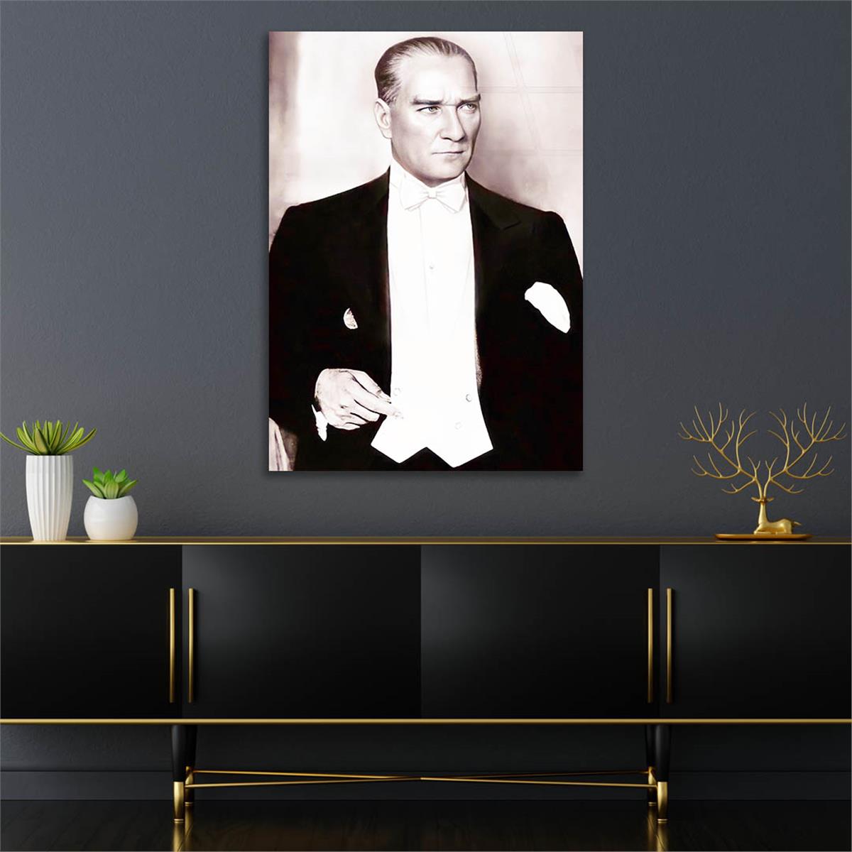 MUSTAFA KEMAL ATATÜRK Tempered Glasss Wall Art 