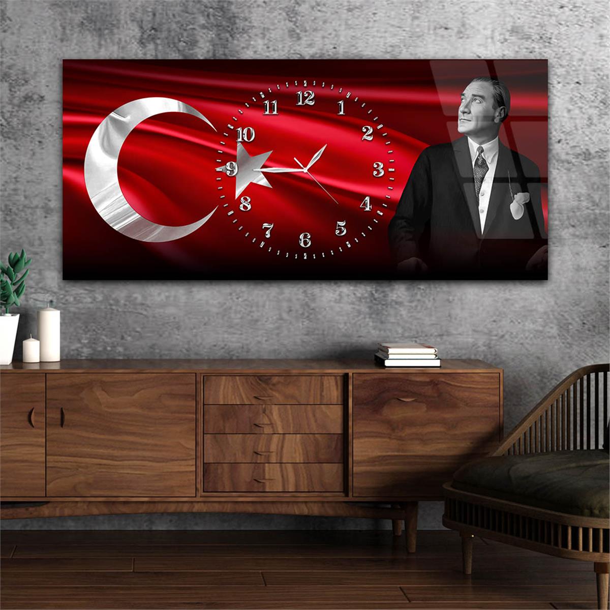 Yatay Saatli Ortadan Vatan Temalı Cam Tablo 145
