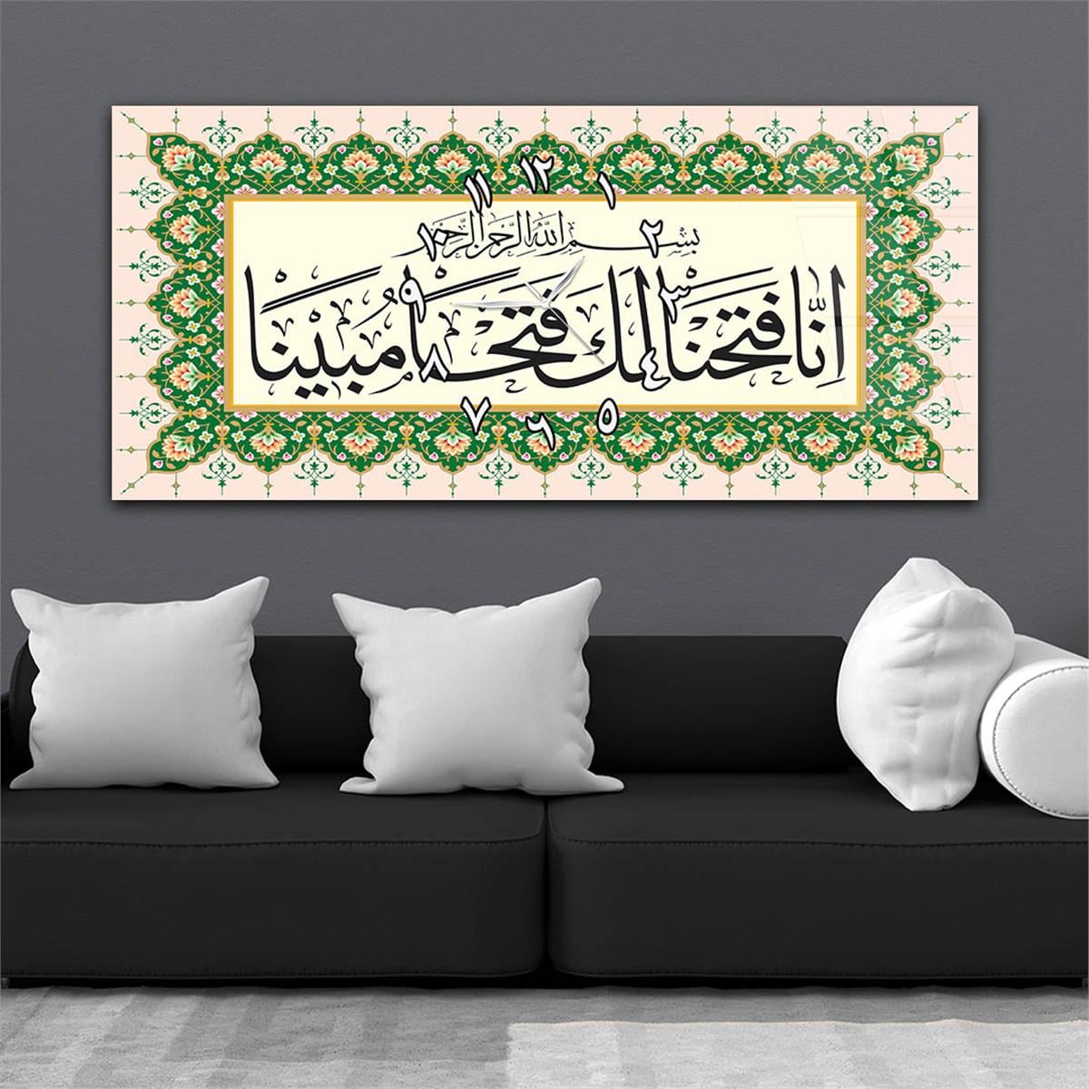 Horizontaal, in Het Midden Voorzien Van Een Klok, Religieus Thema Gehard Glasschilderij 047