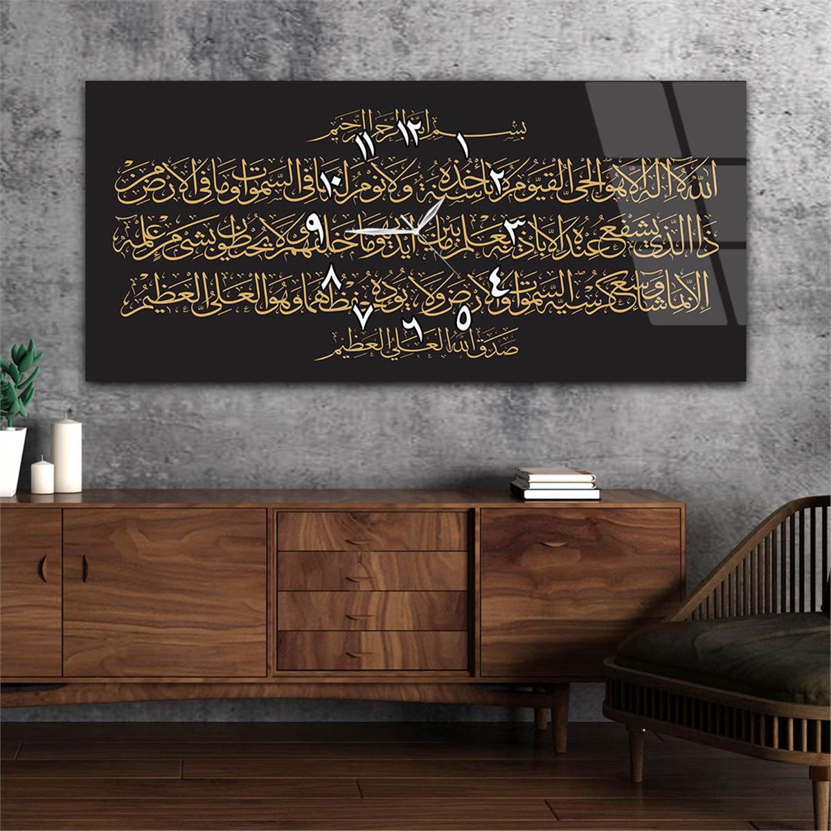 Horizontaal, in Het Midden Voorzien Van Een Klok, Religieus Thema Gehard Glasschilderij 048